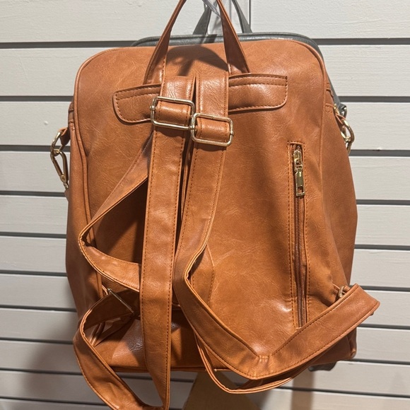 Backpack with Multicolor Strap - Picture 3 of 4